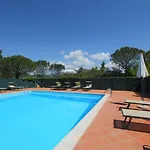 In Arezzo, Elba * Arezzo